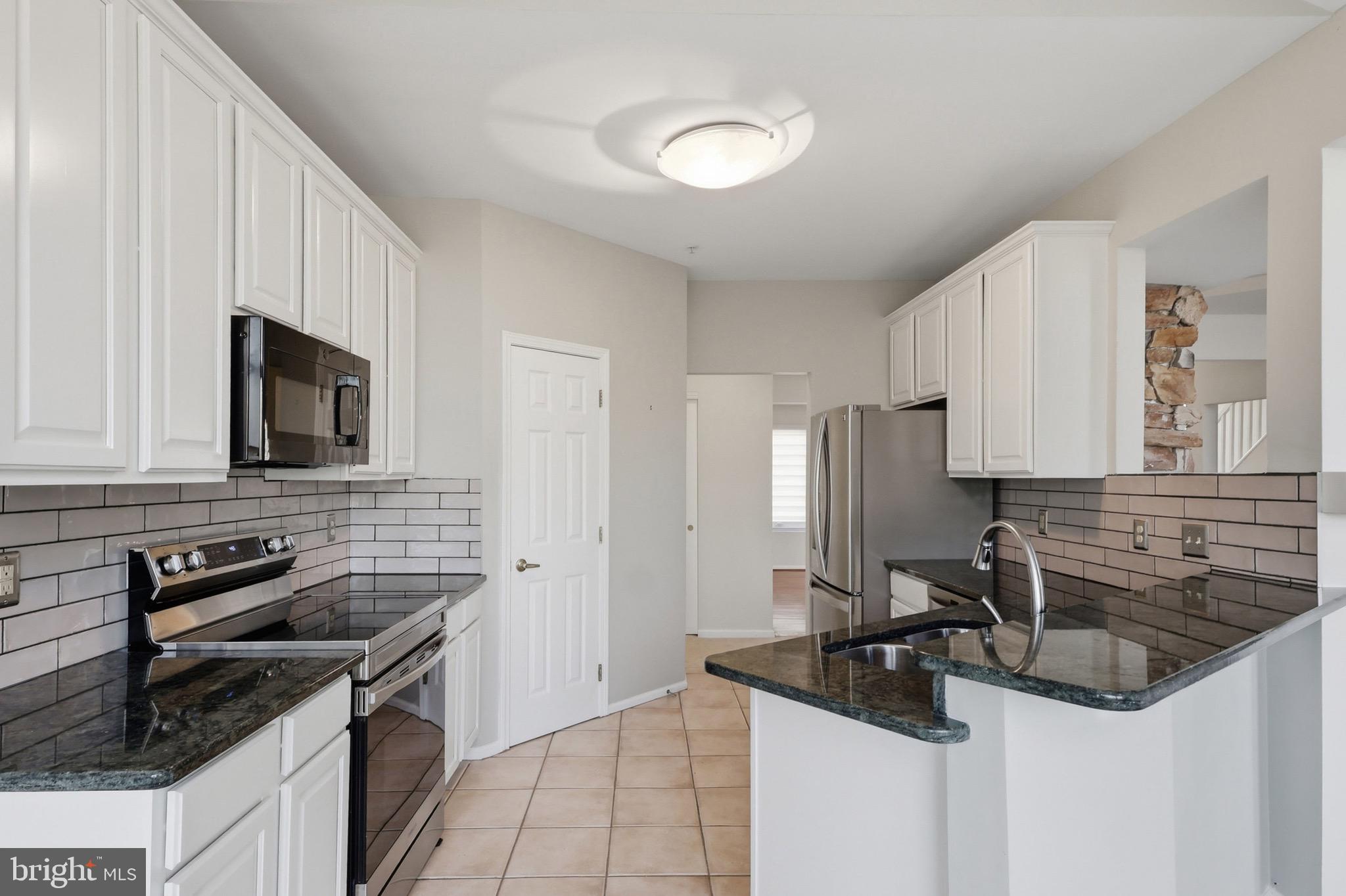 HICKORY RIDGE - Residential