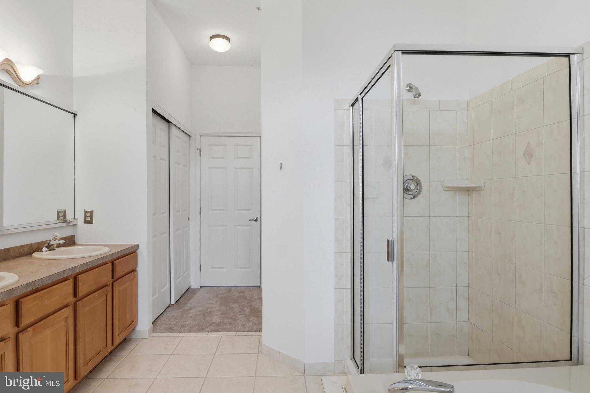 HICKORY RIDGE - Residential