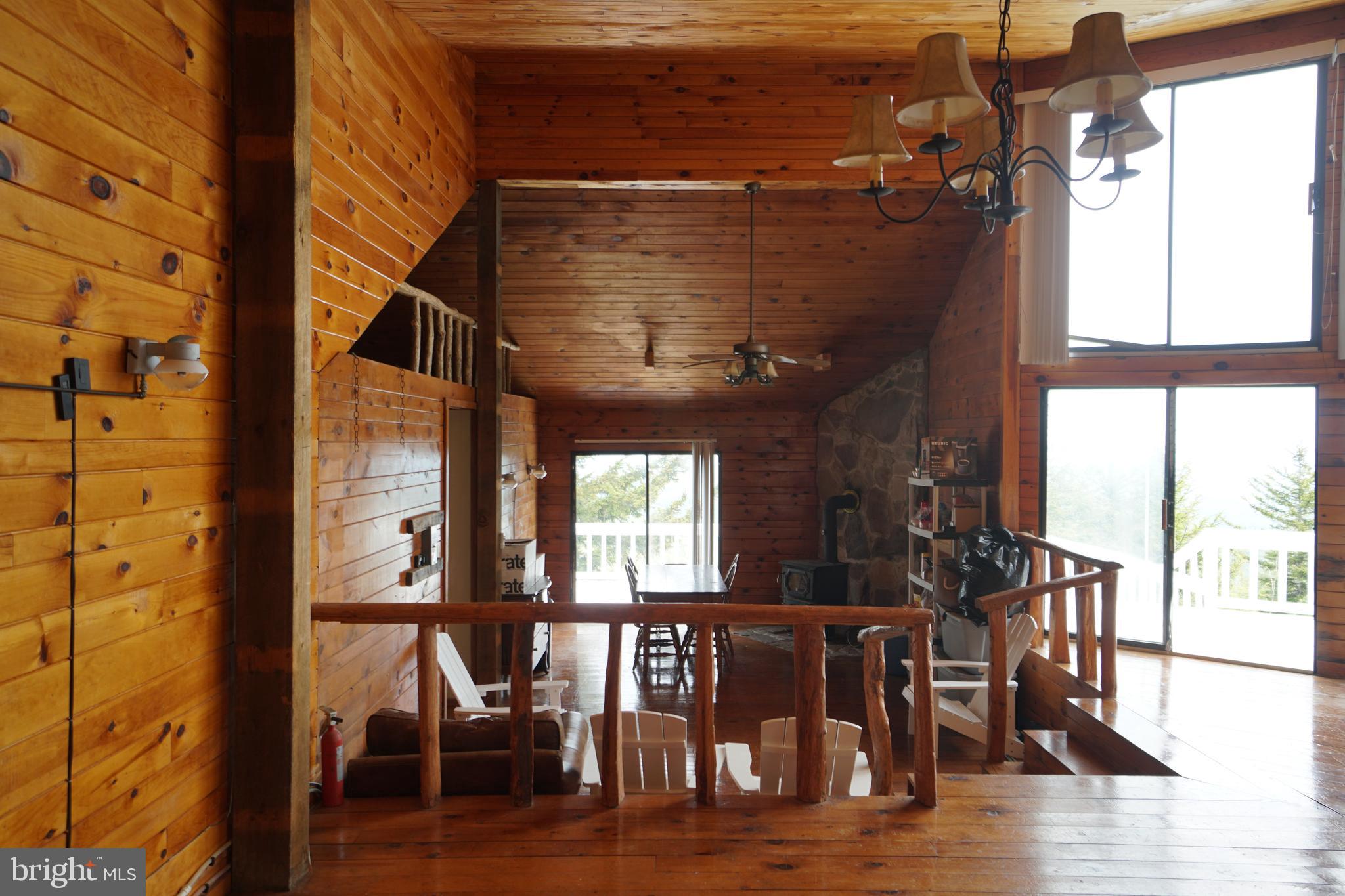 KILE KNOB - Residential