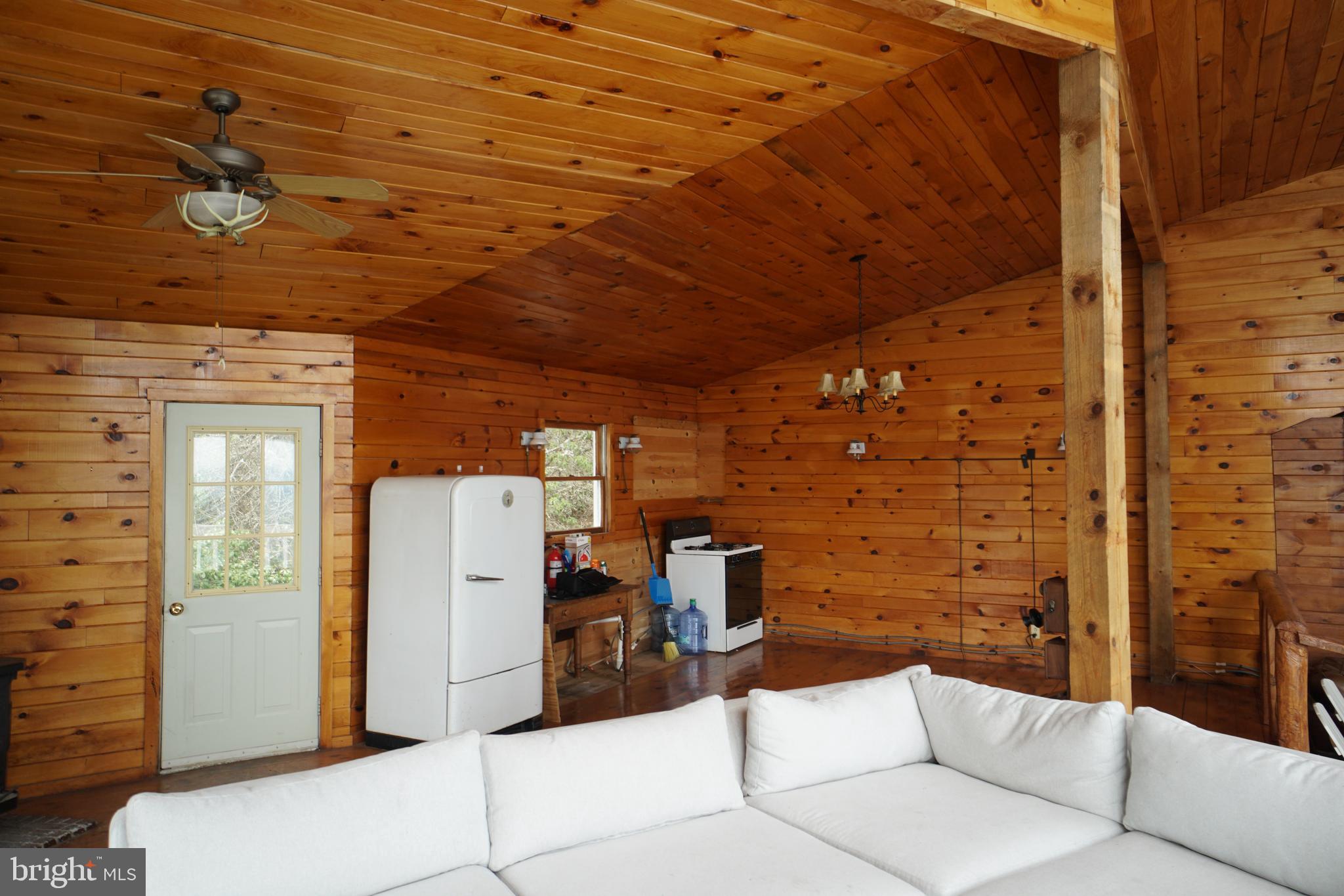 KILE KNOB - Residential