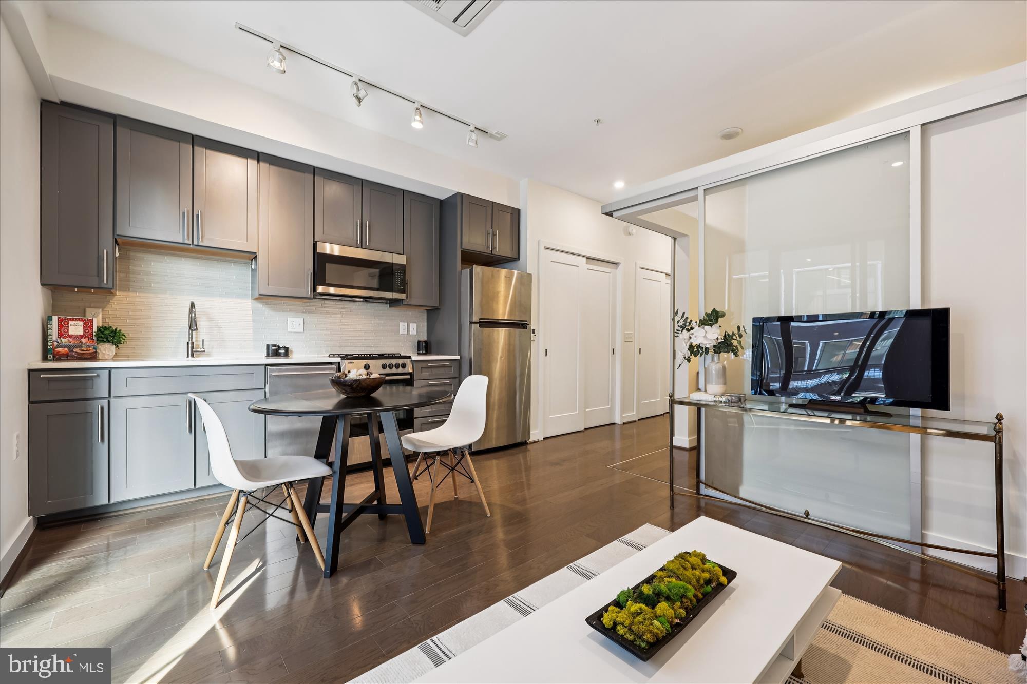 DOWNTOWN SILVER SPRING - Residential