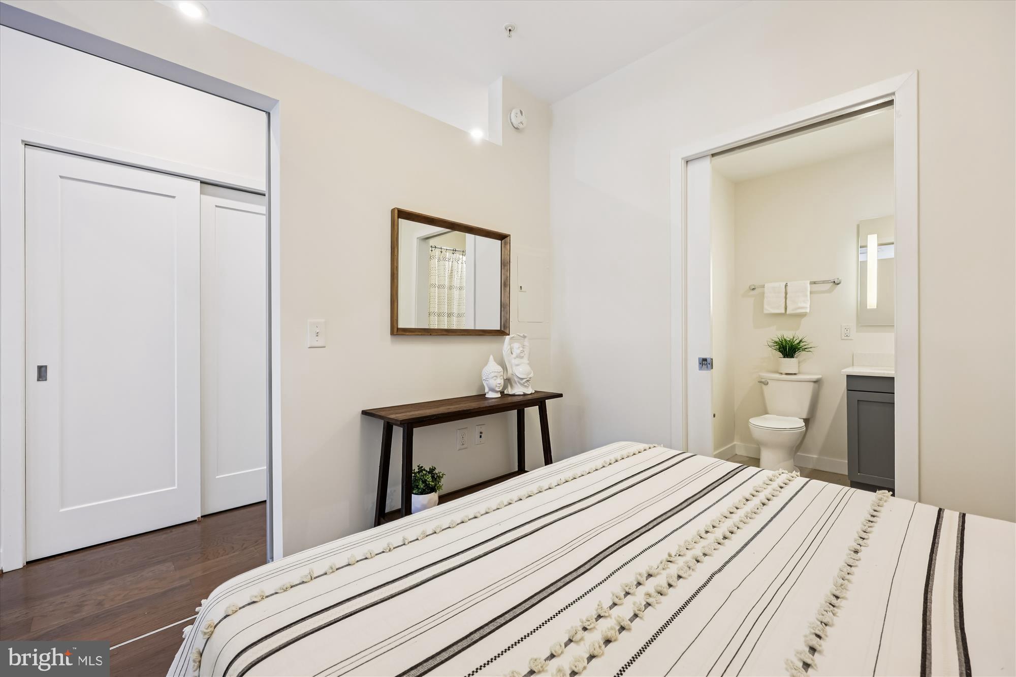 DOWNTOWN SILVER SPRING - Residential