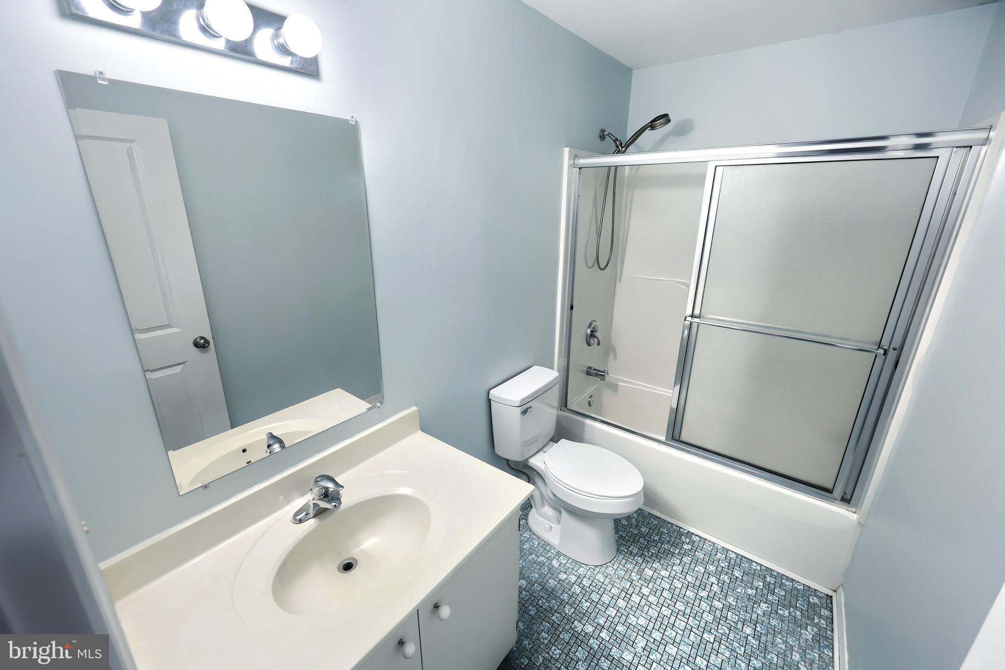 MIDDLEBROOKE - Residential