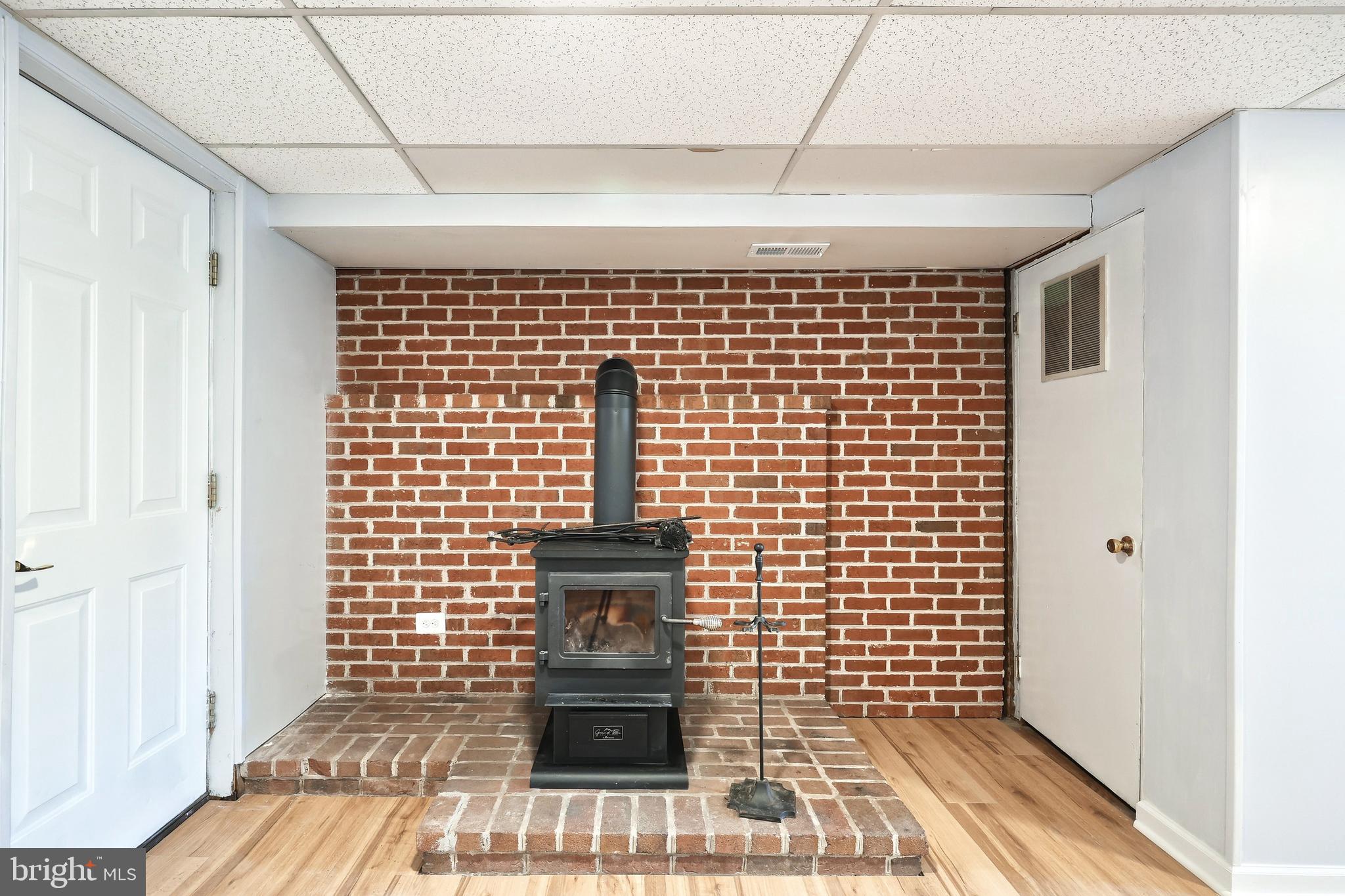 MIDDLEBROOKE - Residential