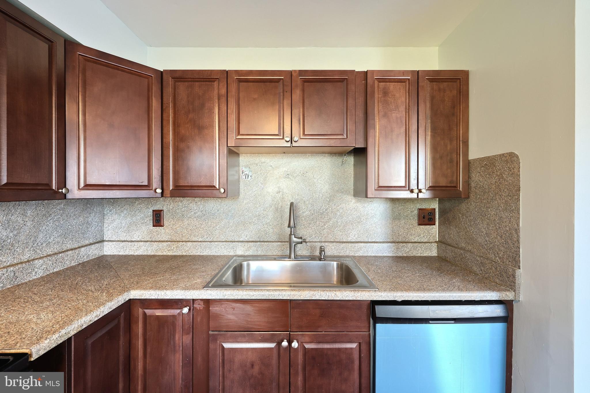 MIDDLEBROOKE - Residential