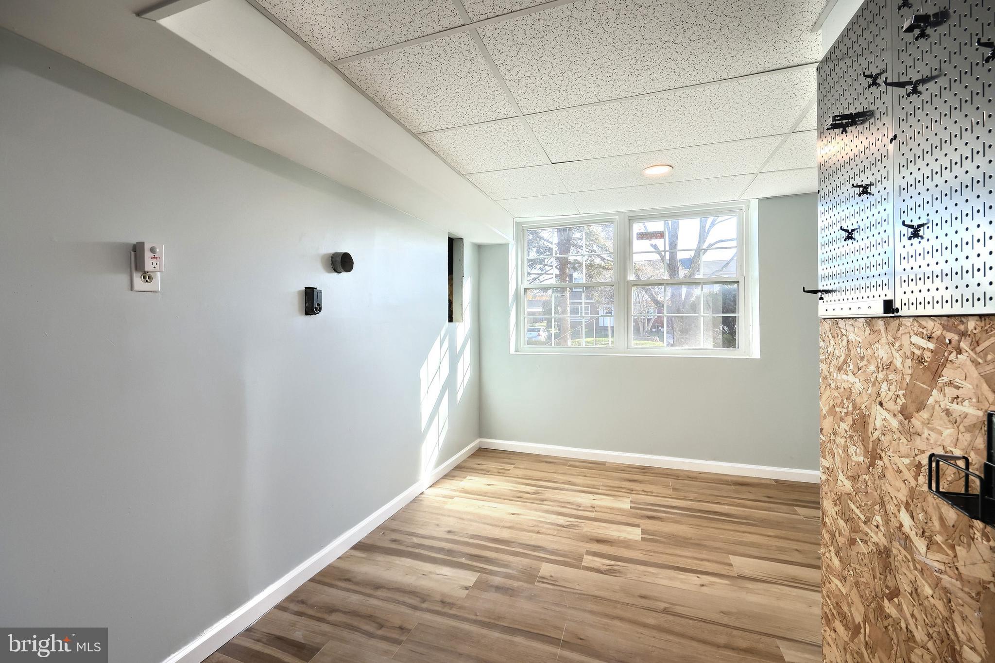 MIDDLEBROOKE - Residential