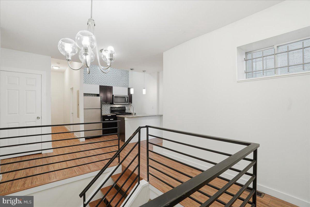 YORKTOWN - Residential Income