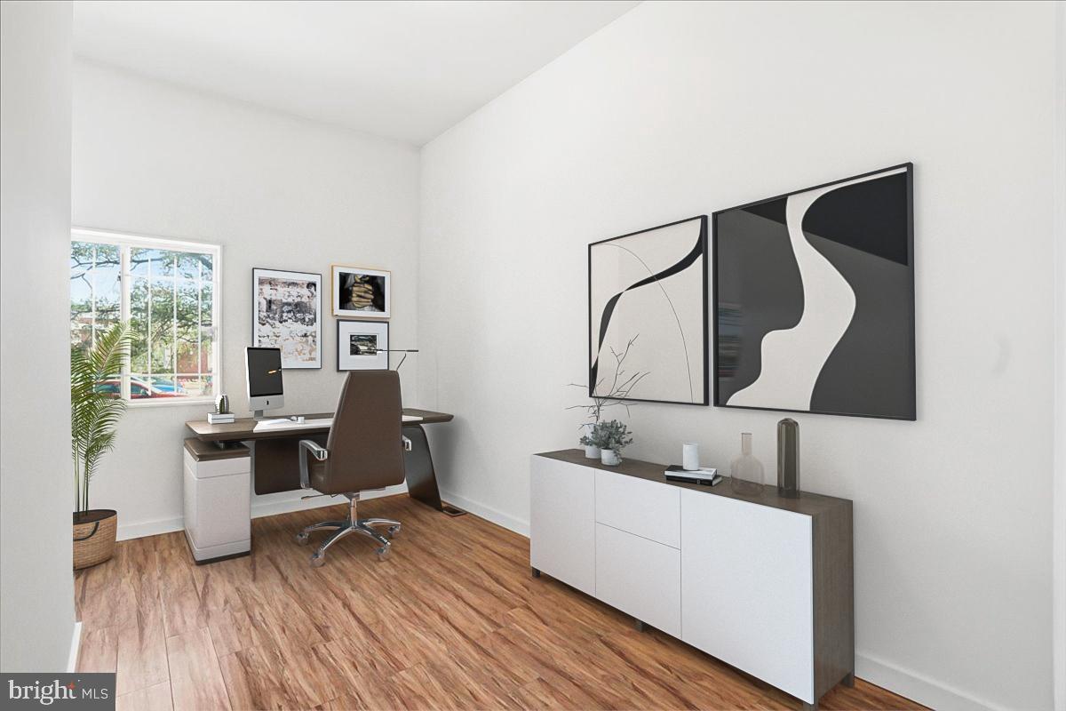 YORKTOWN - Residential Income