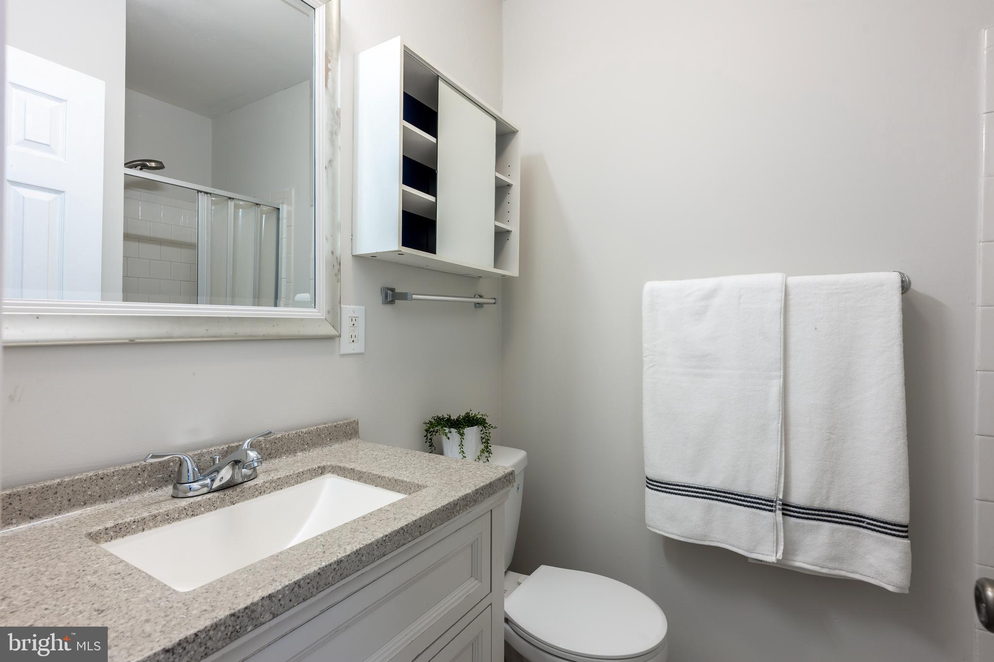 OAKWOOD VILLAGE CONDO - Residential