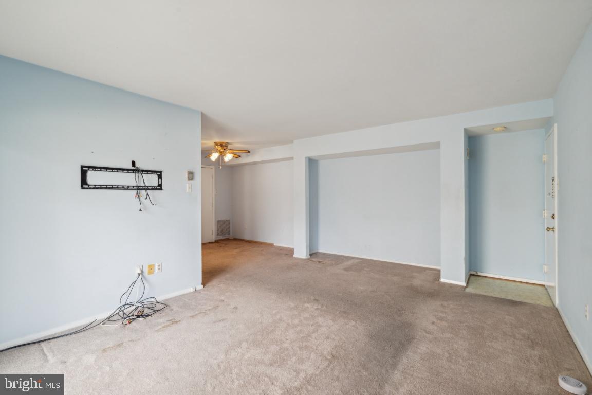 HAMPSTEAD VALLEY - Residential