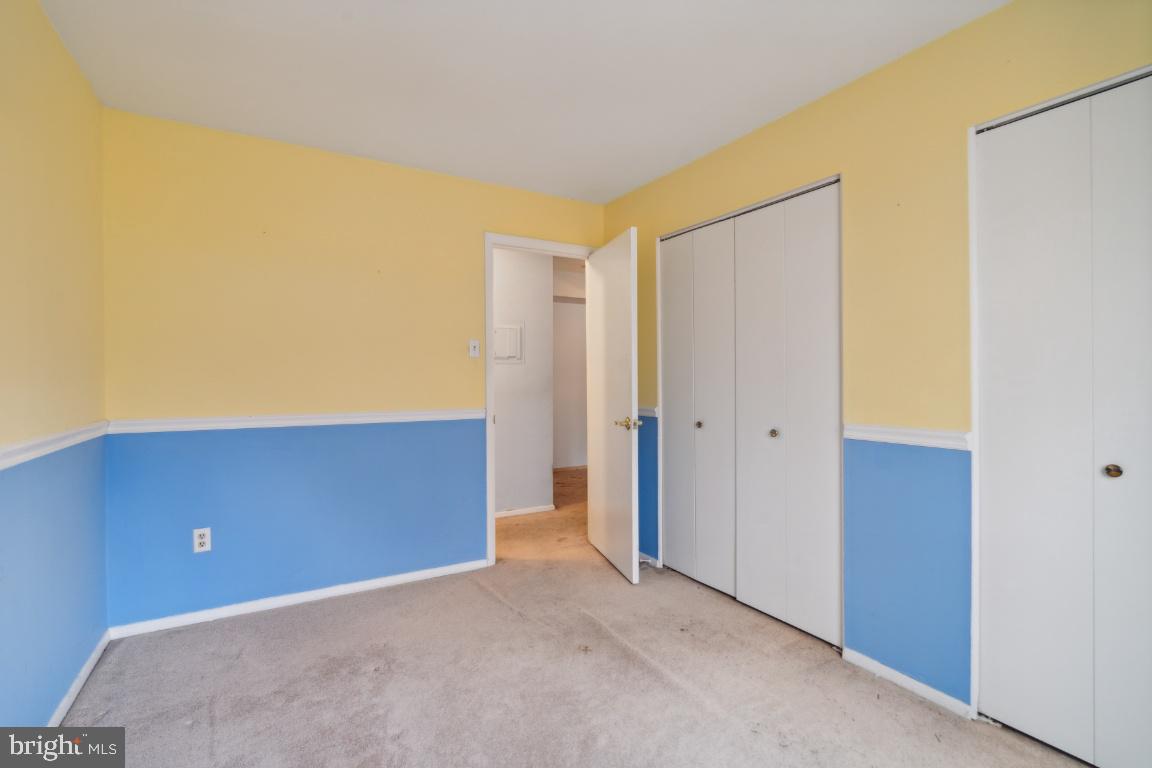 HAMPSTEAD VALLEY - Residential