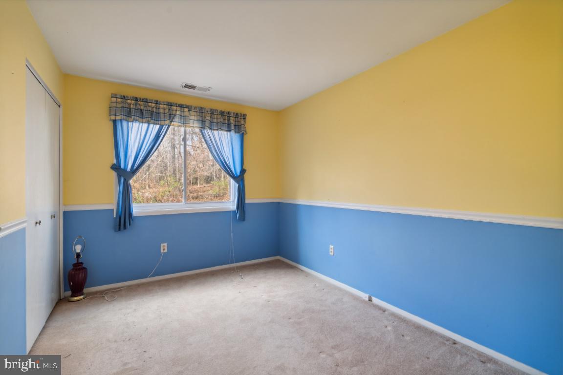 HAMPSTEAD VALLEY - Residential