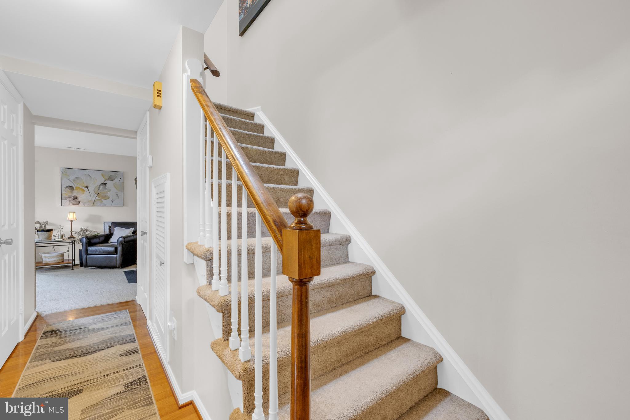 KENWOOD FOREST - Residential Lease