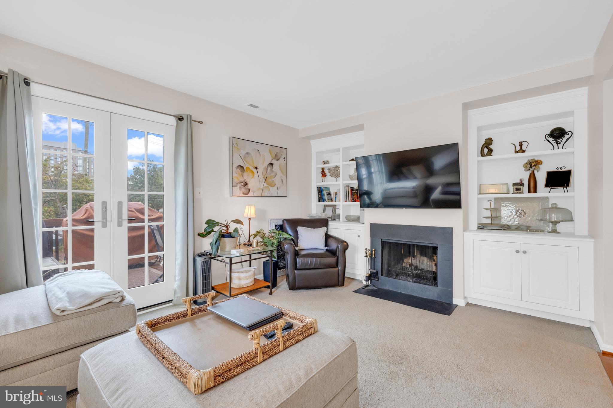 KENWOOD FOREST - Residential Lease