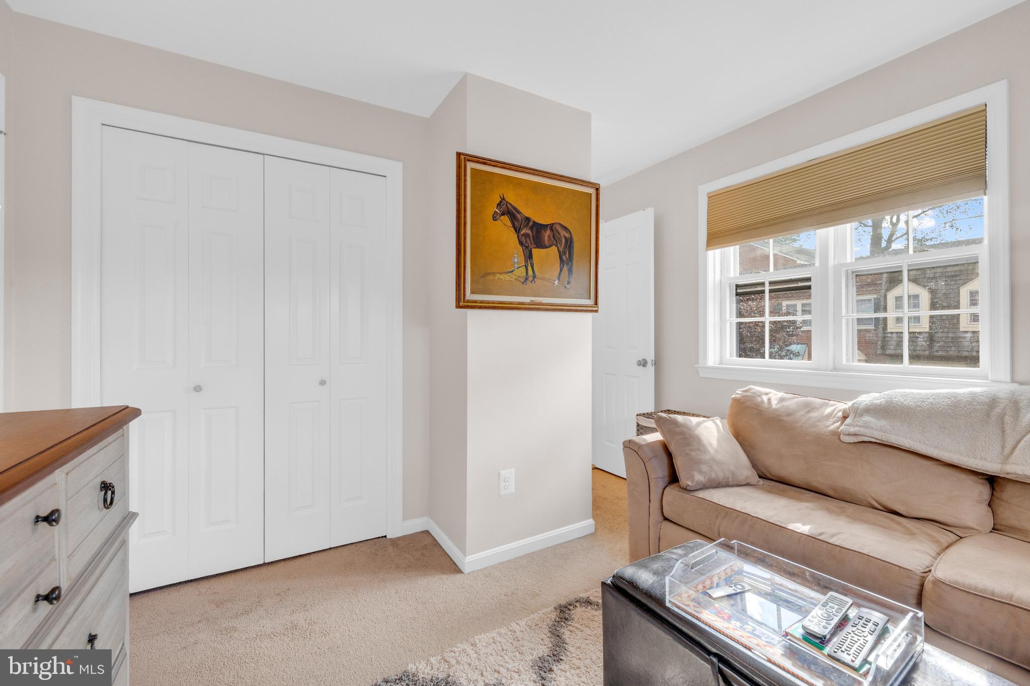 KENWOOD FOREST - Residential Lease