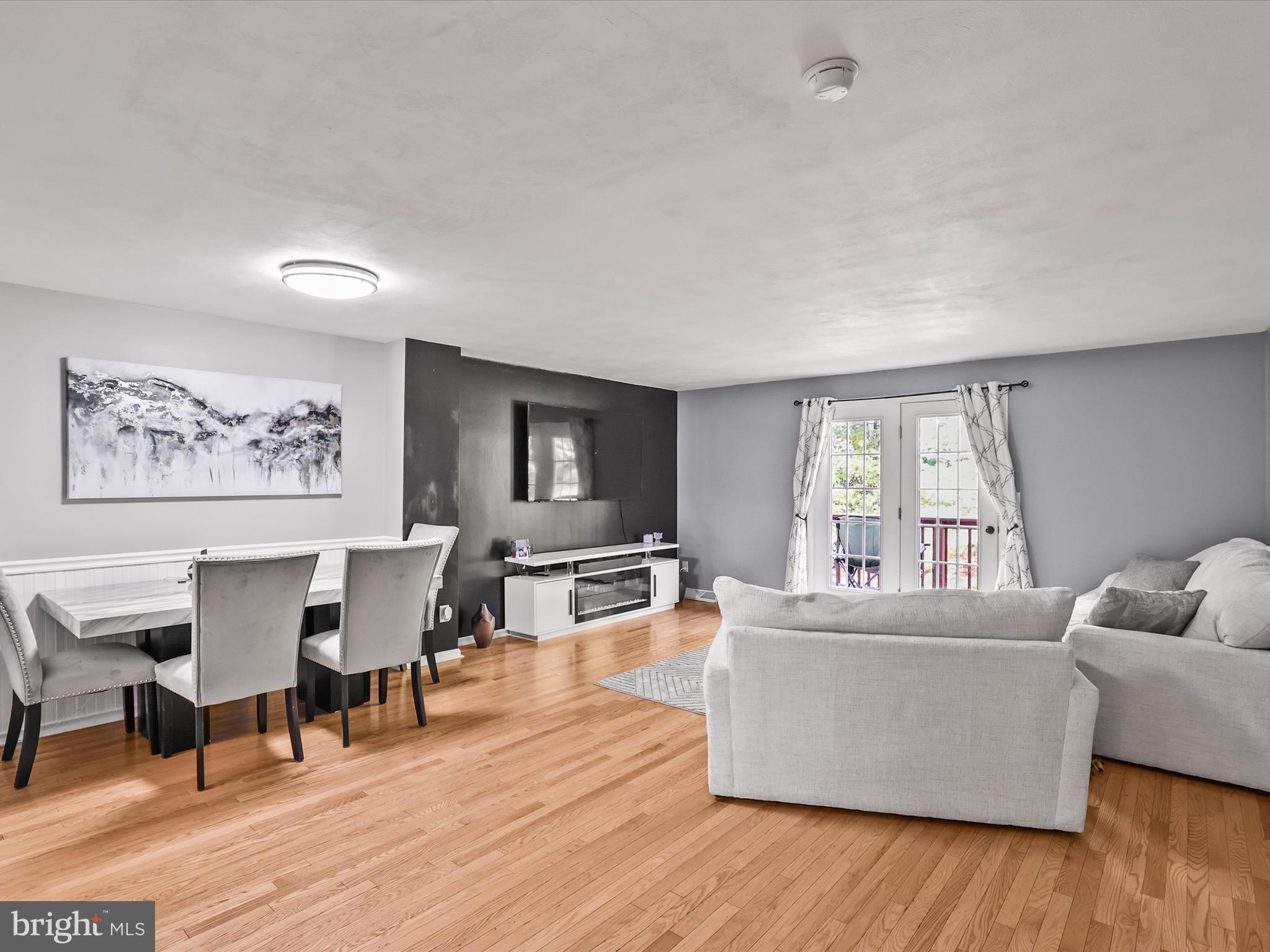 451 WELDON DRIVE 451