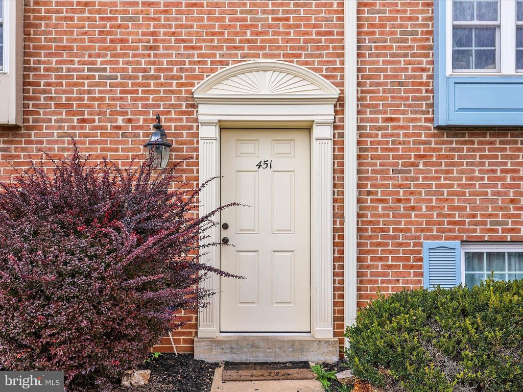 Photo of 451 Weldon Drive #451, YORK, PA 17404 (MLS # PAYK2092172)