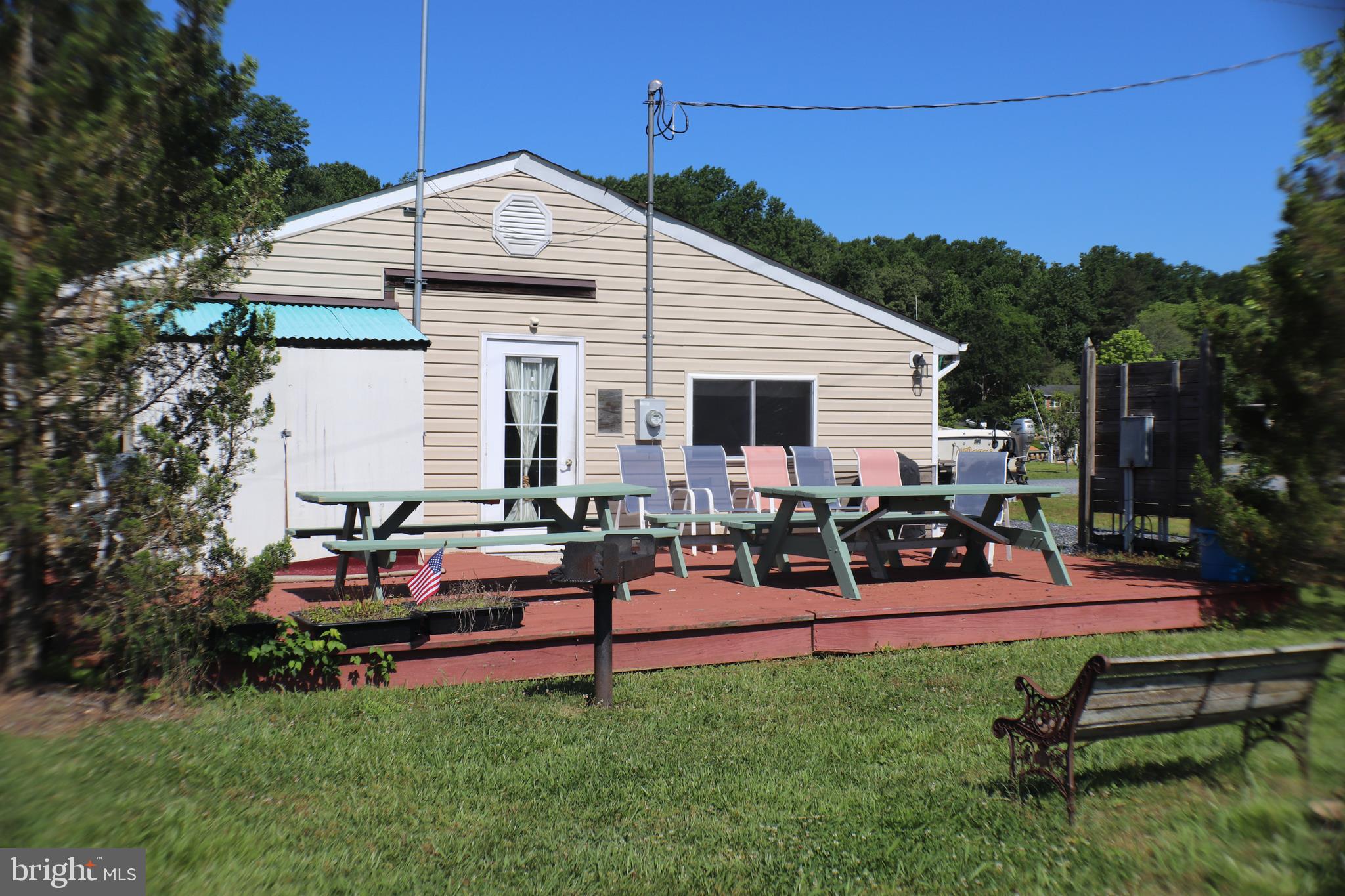 PORT TOBACCO WATERFRONT - Land