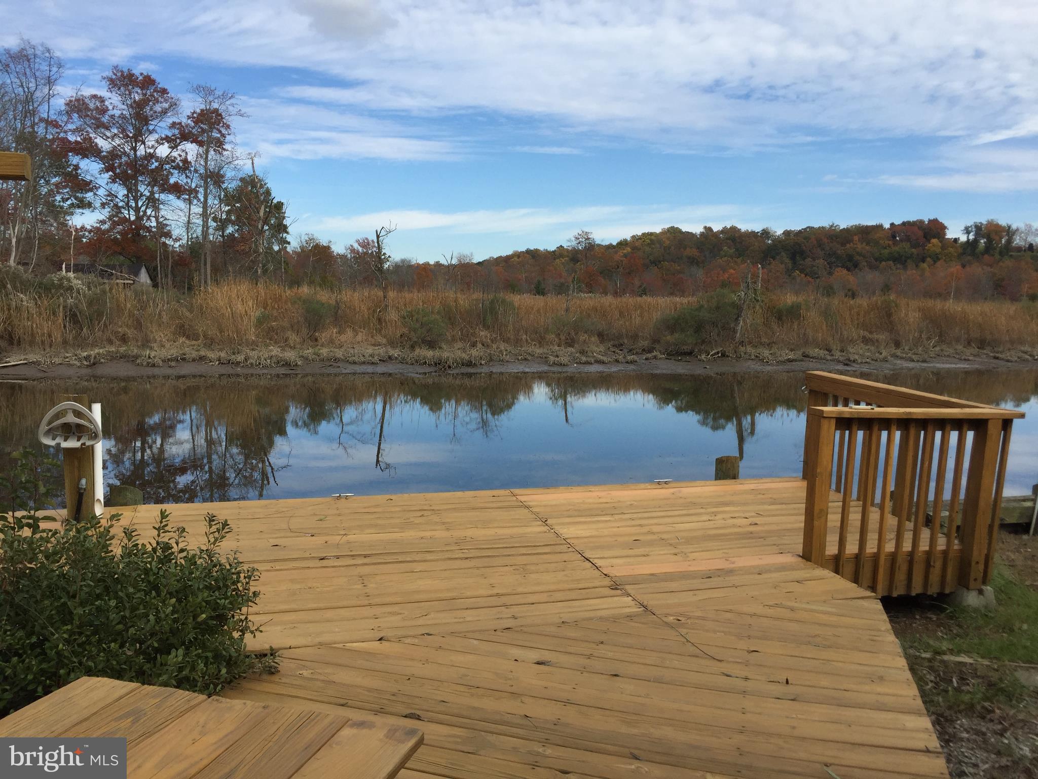 PORT TOBACCO WATERFRONT - Land
