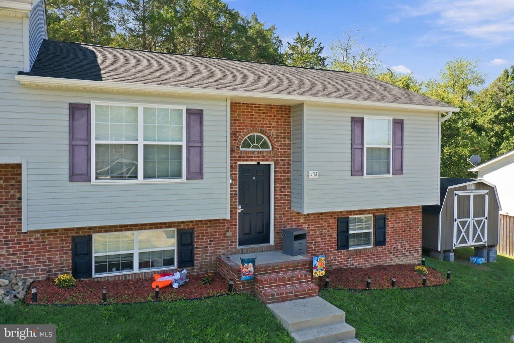 Photo of 532 Stonewall Street, STRASBURG, VA 22657 (MLS # VASH2015726)