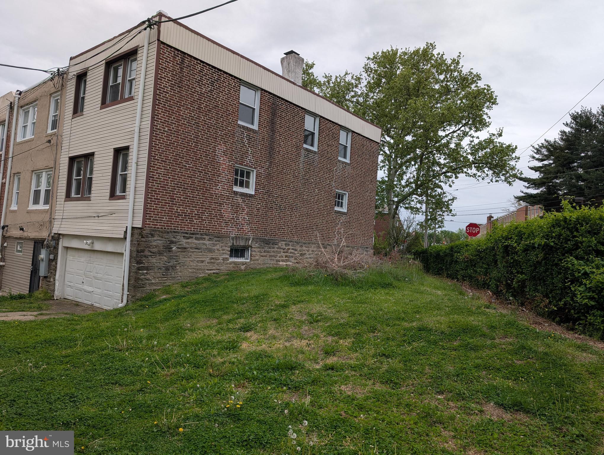 1941 W CHEW STREET