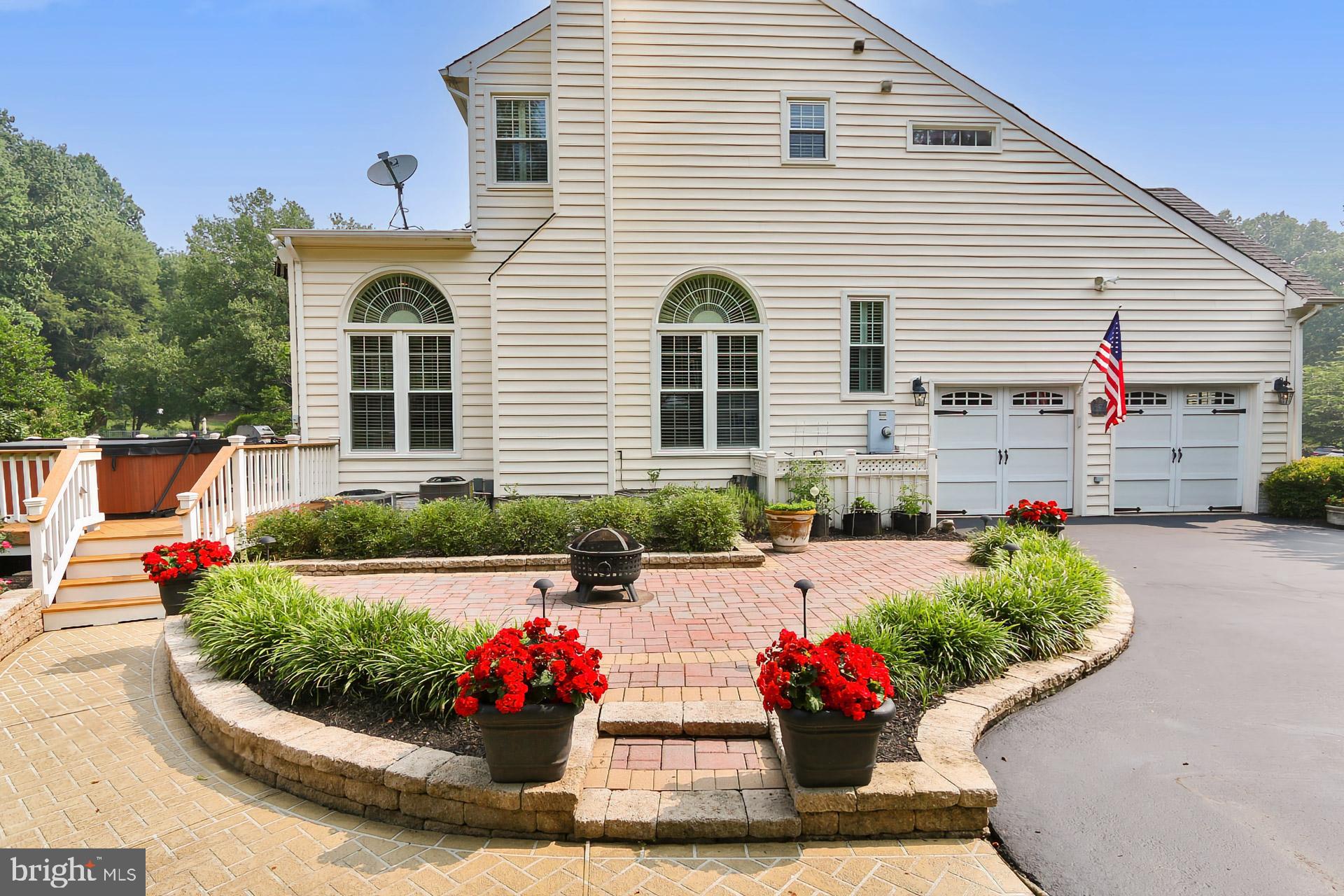 HUNT AT FAIRFAX STATION - Residential