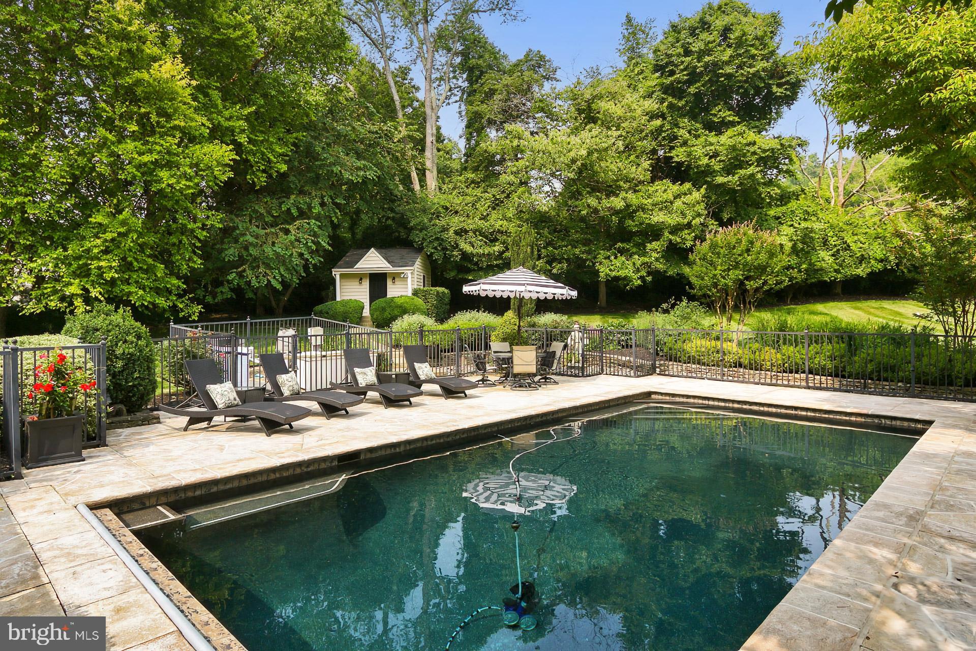 HUNT AT FAIRFAX STATION - Residential