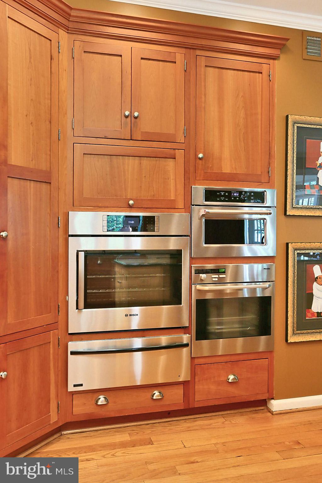 HUNT AT FAIRFAX STATION - Residential