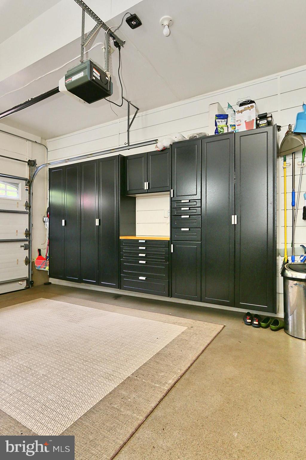 HUNT AT FAIRFAX STATION - Residential