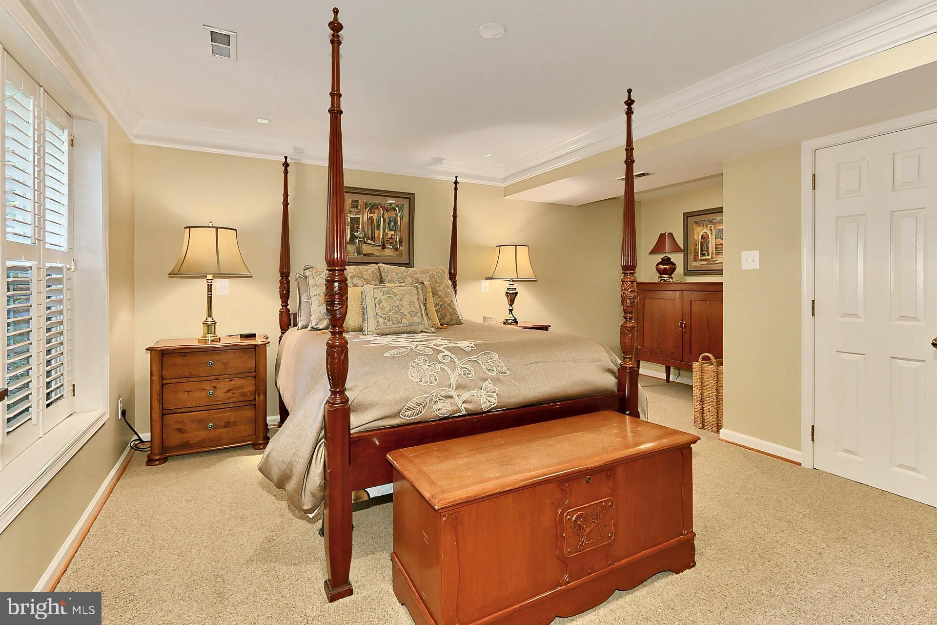 HUNT AT FAIRFAX STATION - Residential