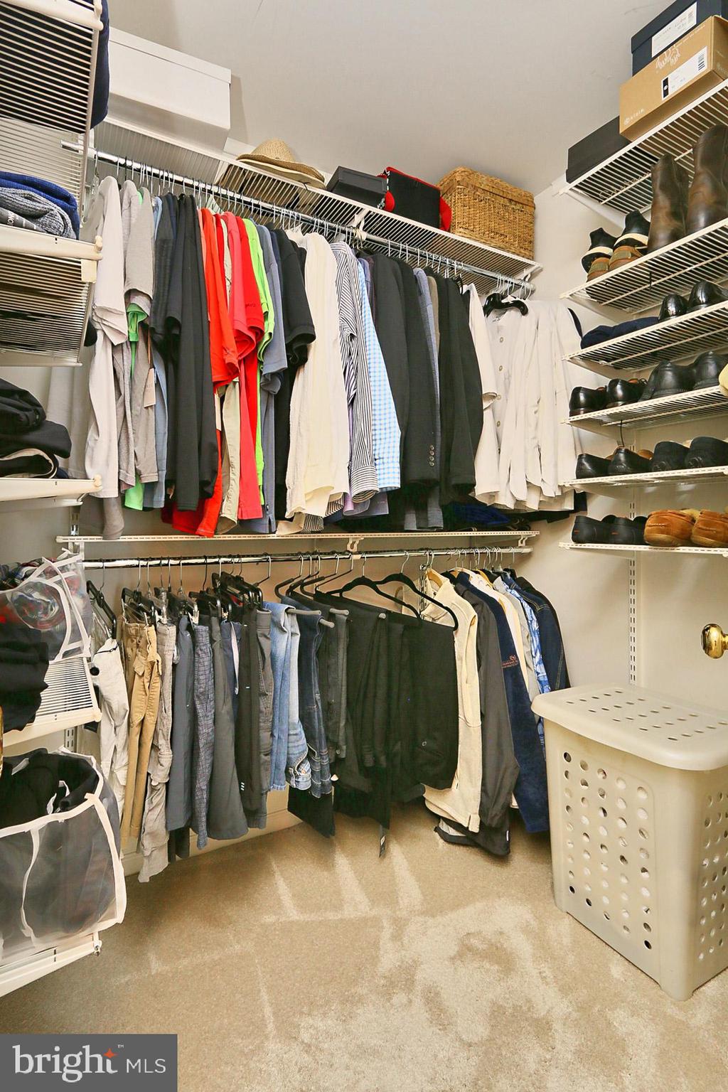 HUNT AT FAIRFAX STATION - Residential