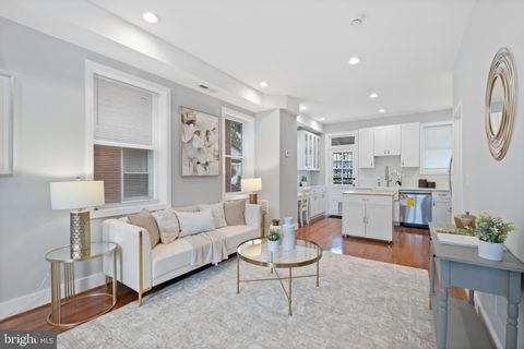 607 TUCKERMAN STREET NW WASHINGTON DC 20011