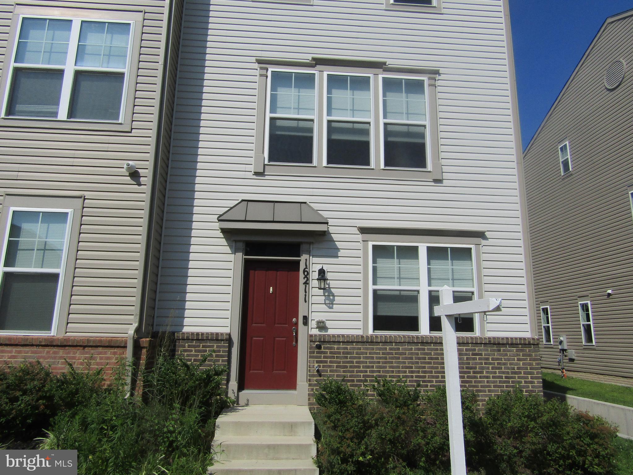 BRADFORD'S LANDING - Residential Lease