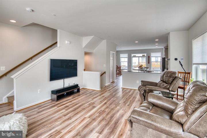 BRADFORD'S LANDING - Residential Lease