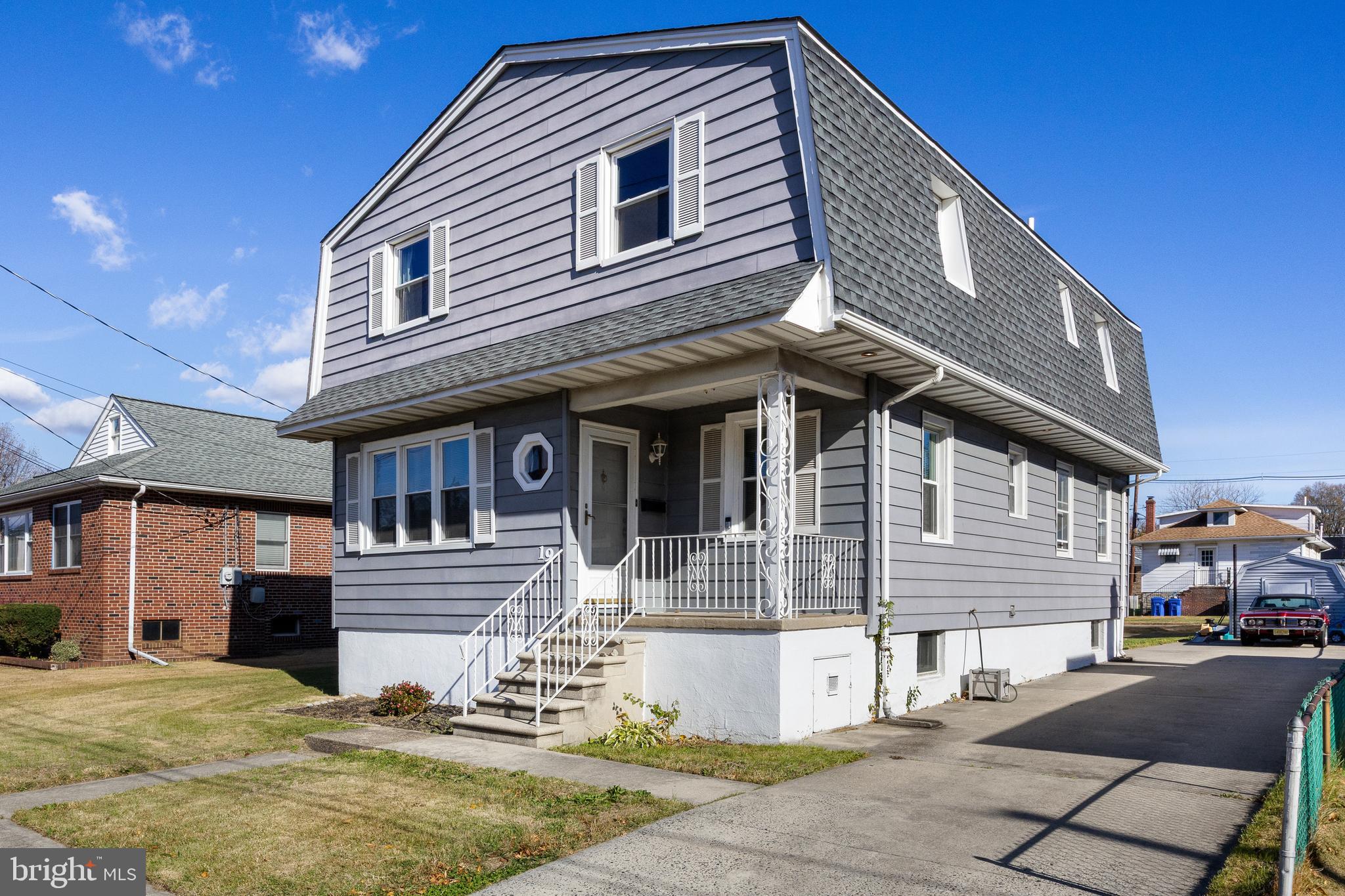 19 S CHESTNUT AVENUE