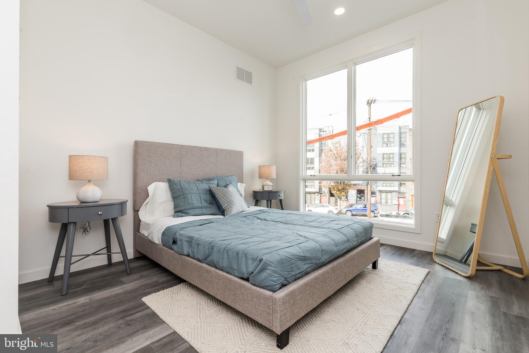 EAST KENSINGTON - Residential Lease
