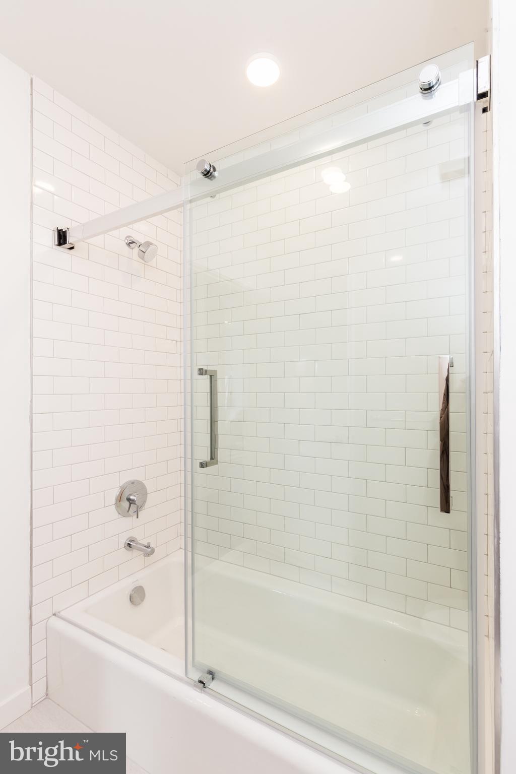 EAST KENSINGTON - Residential Lease