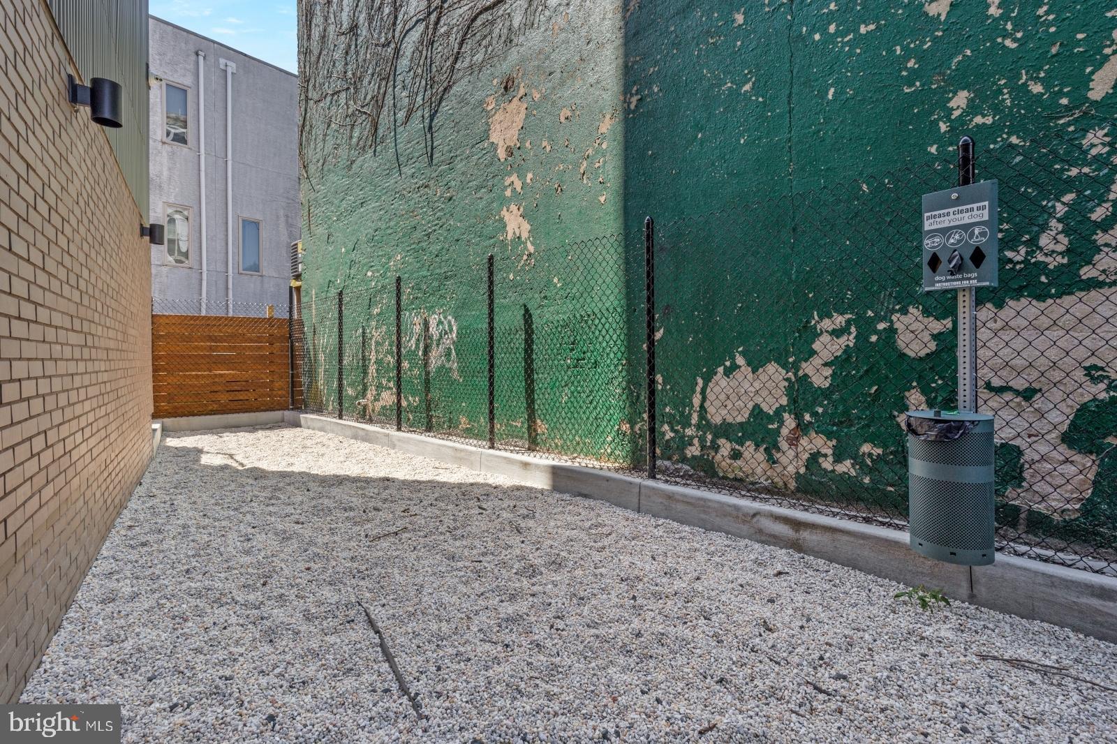 EAST KENSINGTON - Residential Lease