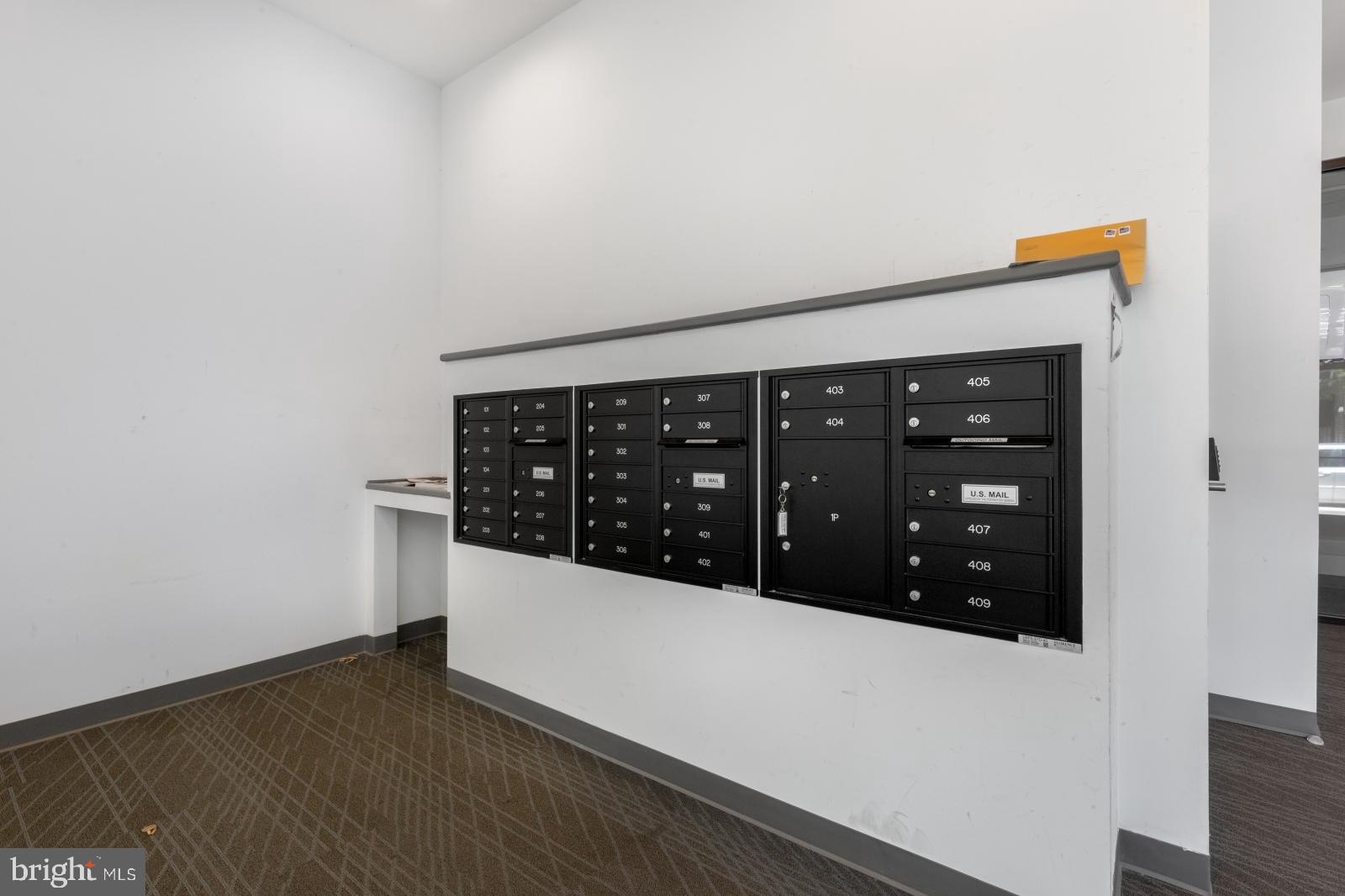 EAST KENSINGTON - Residential Lease