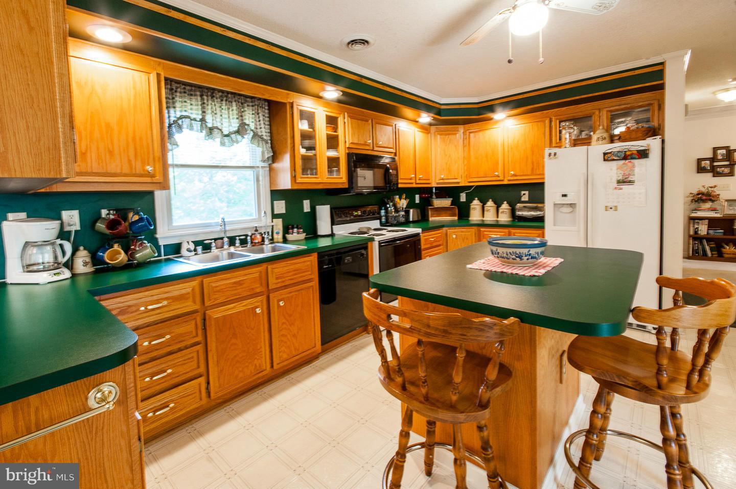 WOODSIDE - Residential