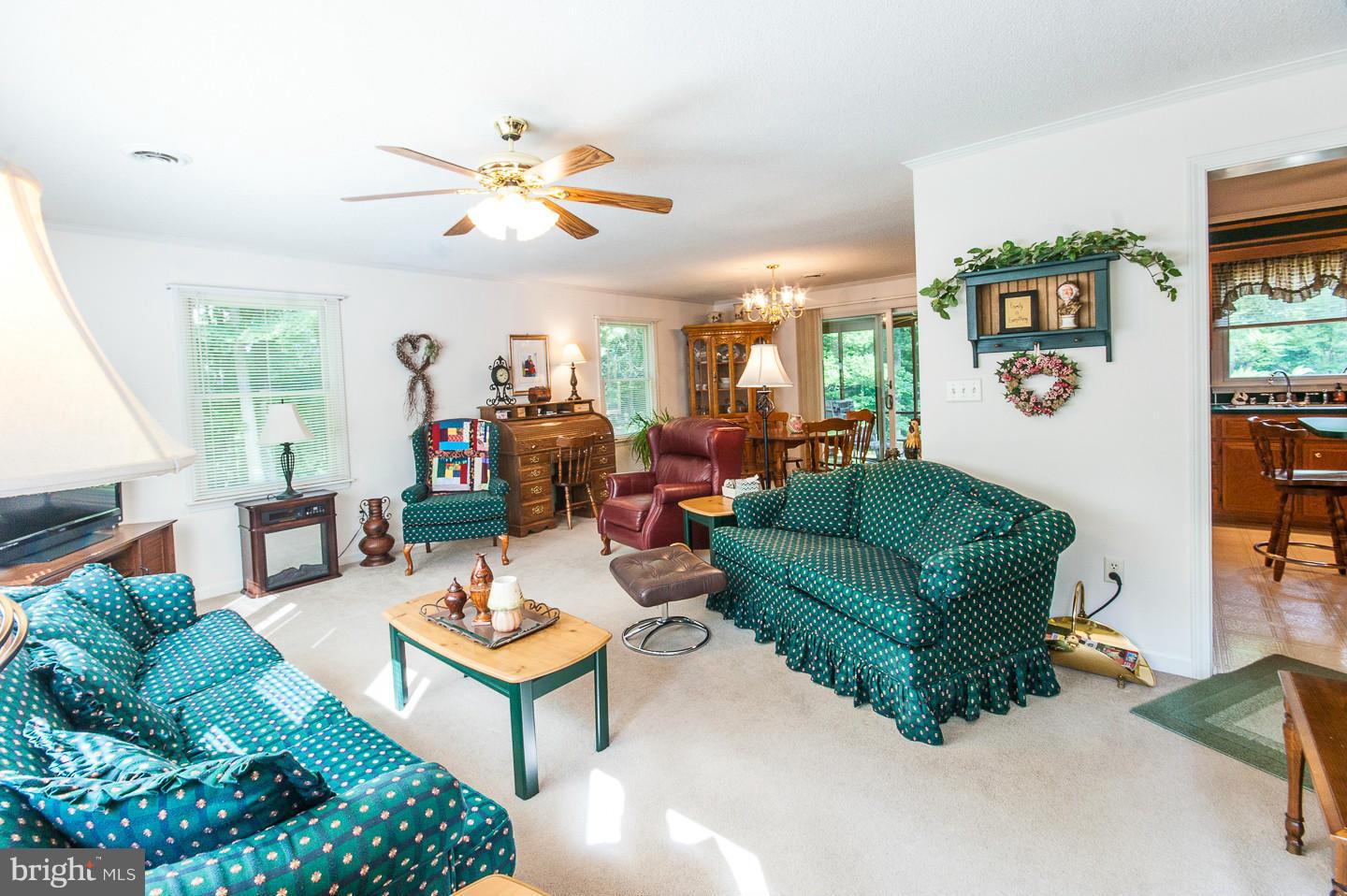 WOODSIDE - Residential