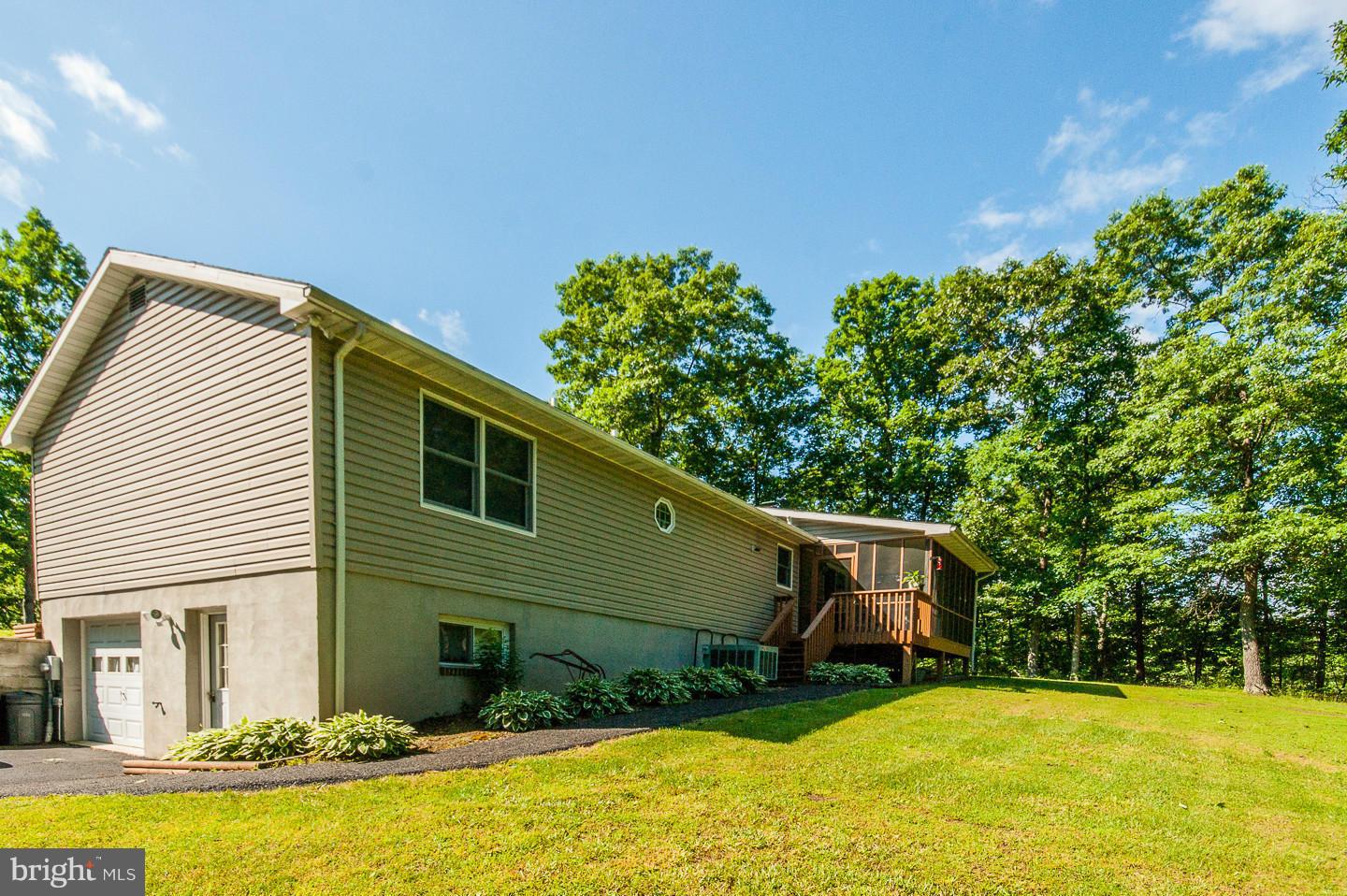 WOODSIDE - Residential