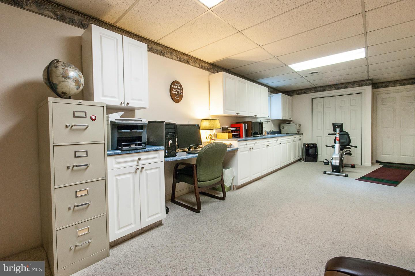 WOODSIDE - Residential