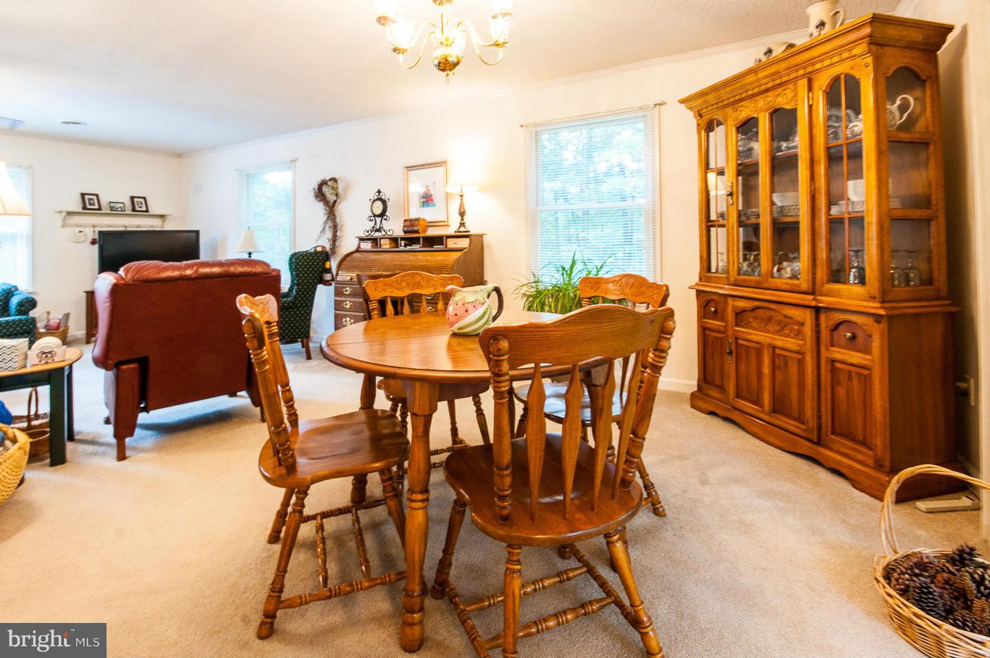 WOODSIDE - Residential