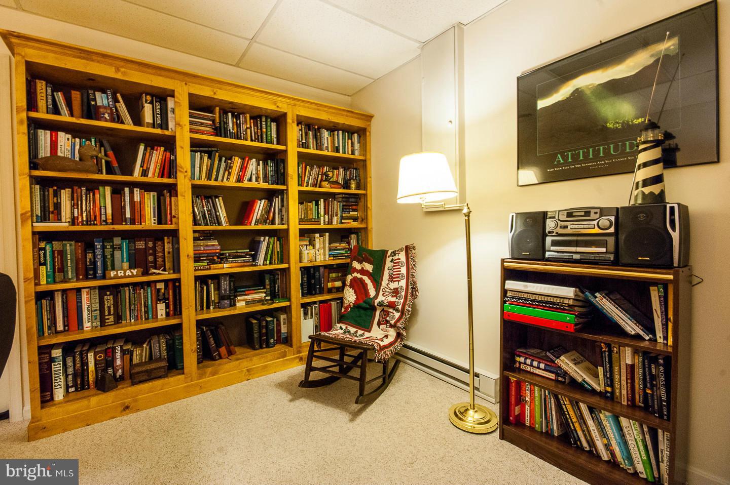 WOODSIDE - Residential