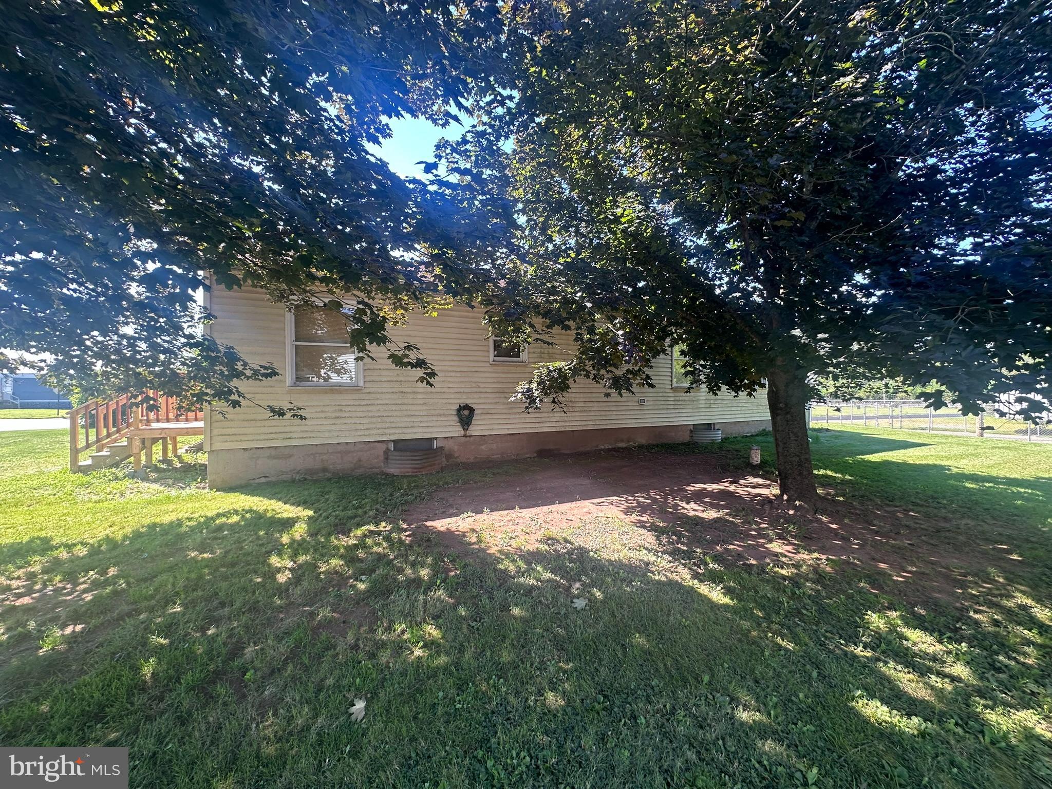 75 FAWN AVENUE