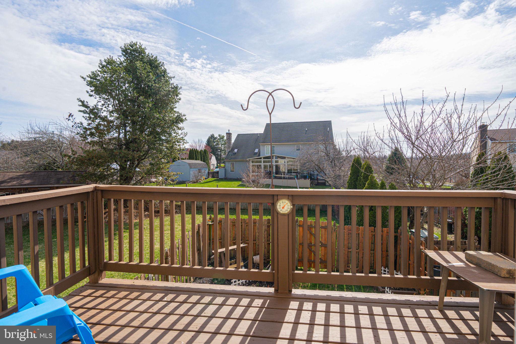 CLEARVIEW MANOR - Residential