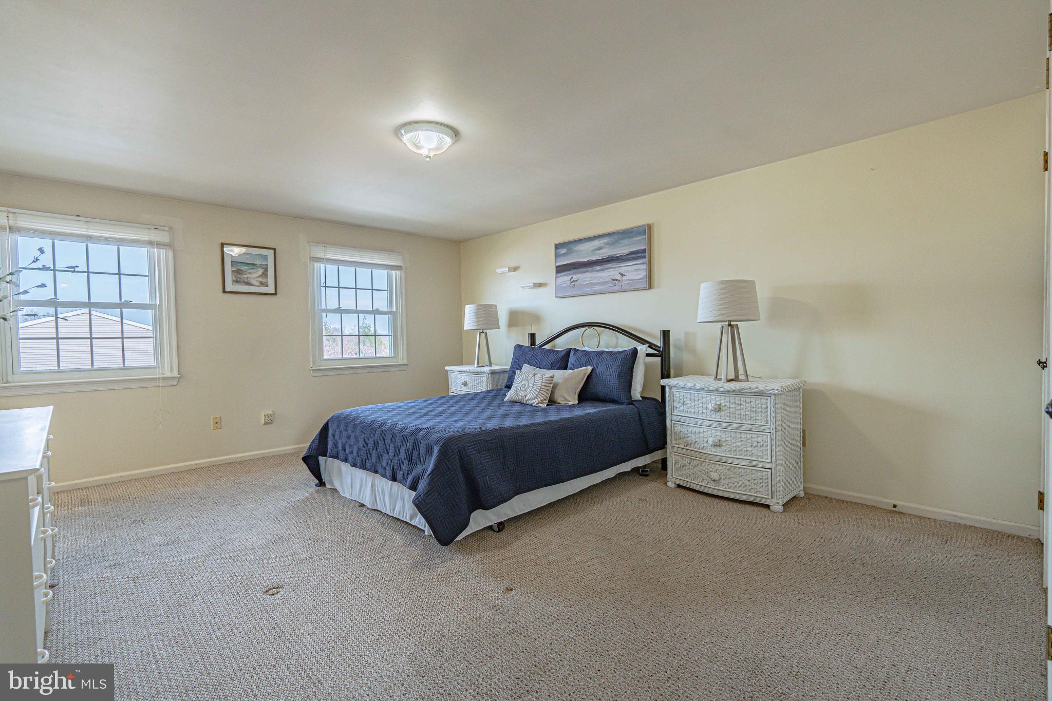 CLEARVIEW MANOR - Residential