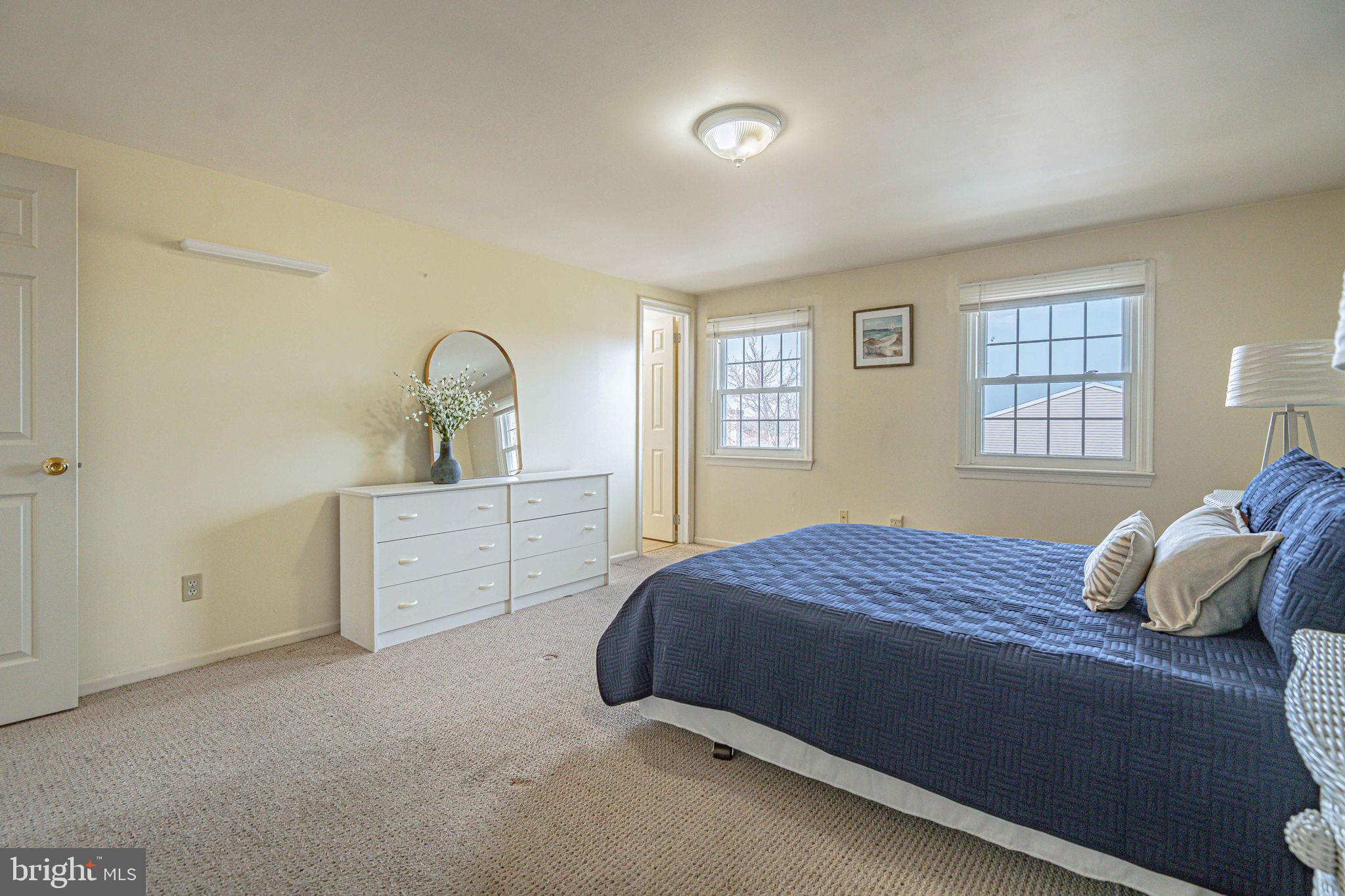 CLEARVIEW MANOR - Residential