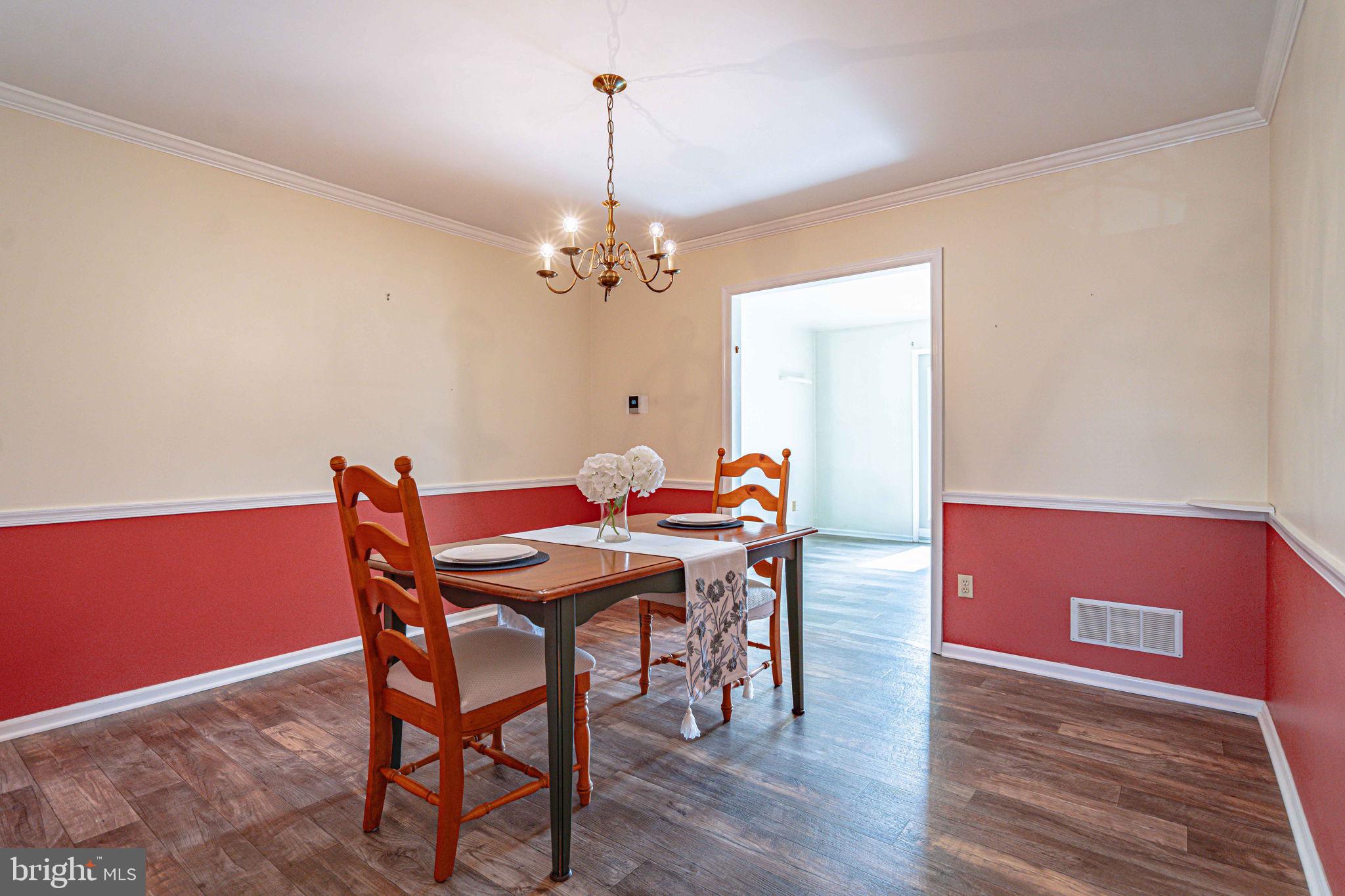 CLEARVIEW MANOR - Residential